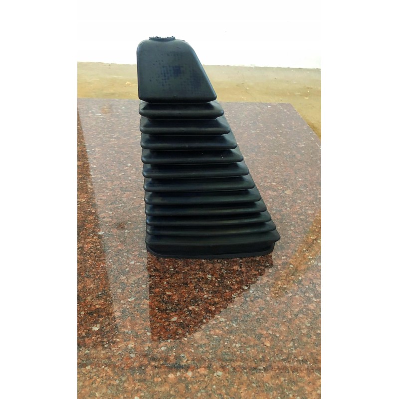 Lever cover mtz 80 6702243