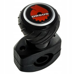 The steering wheel knob with the Ursus logo