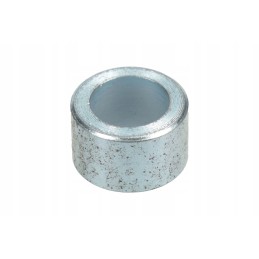 Spreader pin sleeve