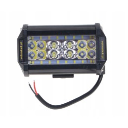 Long-distance panel lamp 28x LED 84w 12 24v 4x4