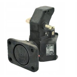 Automatic hitch with walterscheid 770k collar