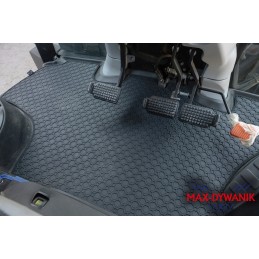 Kubota m6 m6002 m6 122 m6 132 m6 142 rubber mats