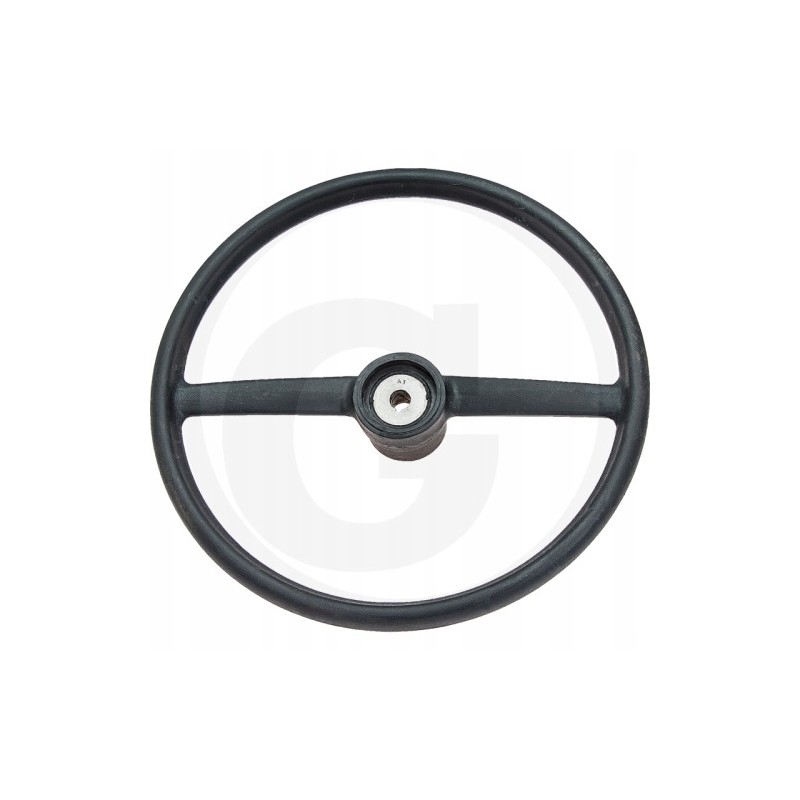 The steering wheel is low with a keyway