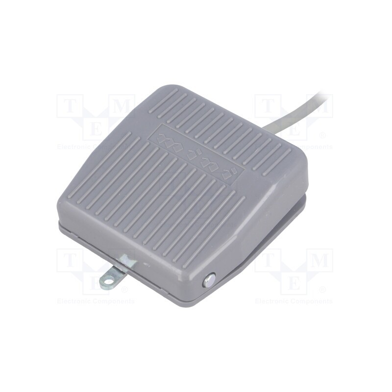 1 pcs x TEND - TFS-202 - Switch: foot, Stabl.pos: 1, SPDT, 10A/250VAC, Leads: lead 1m, 7N