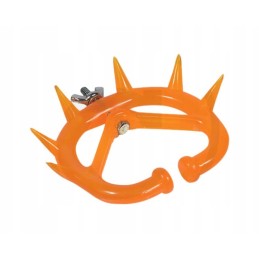 Plastic counter-spinner with a butterfly