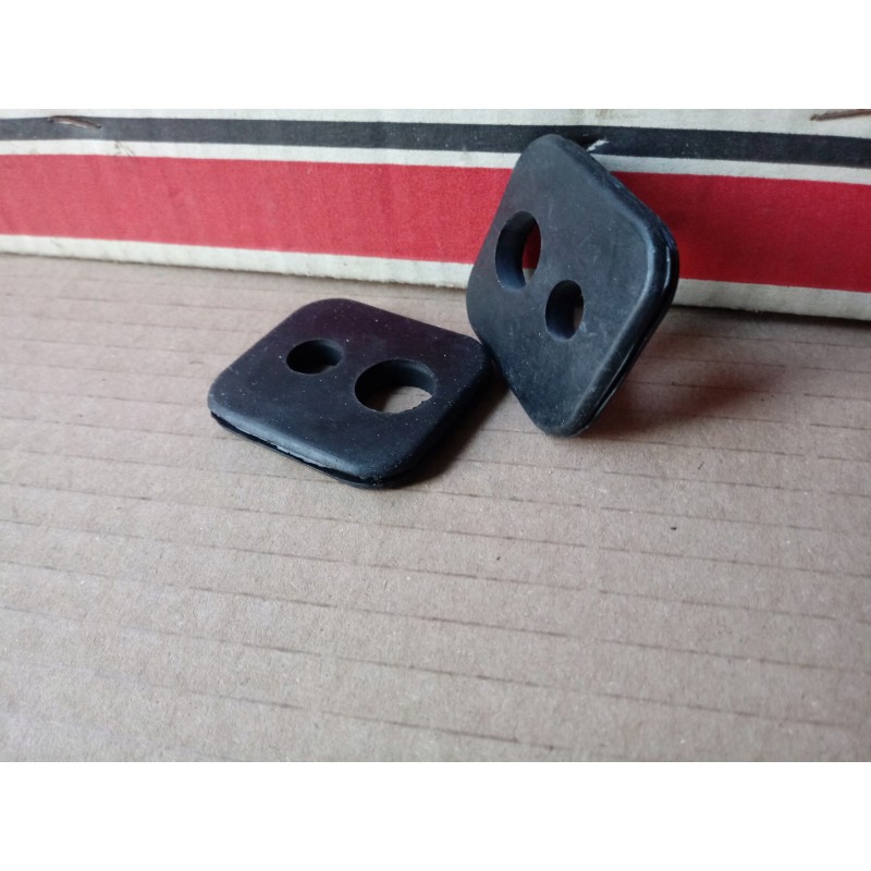 Thick roof grommet 380 07370004