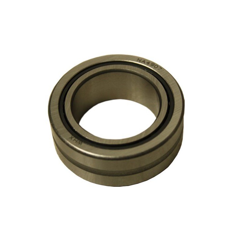 Needle bearing of the connecting rod of the Ursus C 330 compressor