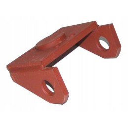 Lower hitch bracket c 330 pl