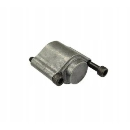 Rear cap with latch for hydraulic distributors