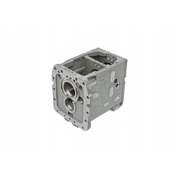 P5s37101112 gearbox housing
