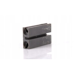 Massey 3050 throttle cable outboard limiter