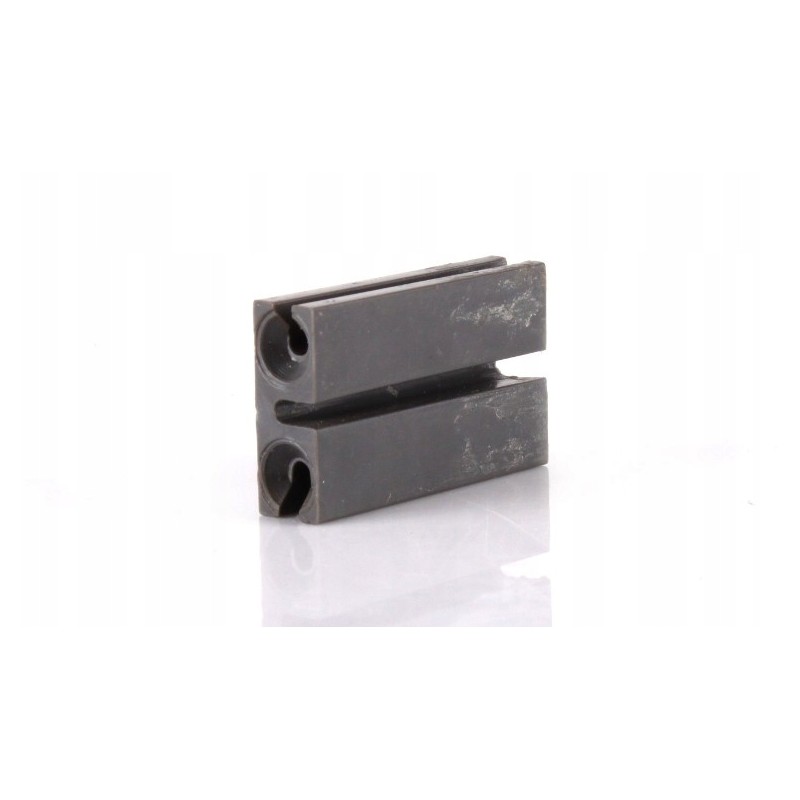 Massey 3050 throttle cable outboard limiter