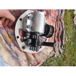 Ursus C 360 reinforced lift pump with valve