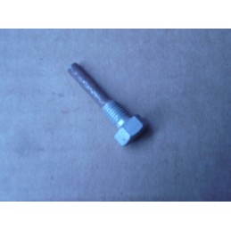 Ursus 330 fuel pump bleeding screw