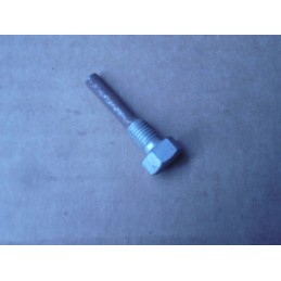 Ursus 330 fuel pump bleeding screw