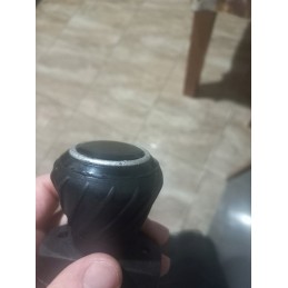 Universal handlebar knob with ball bearings