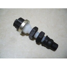 Forterra proxima foot brake switch 78350935