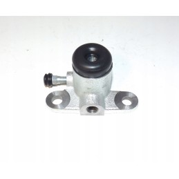 Brake master cylinder left zetor discs 83227911