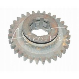 The drive wheel of the condenser lift hydraulic pump