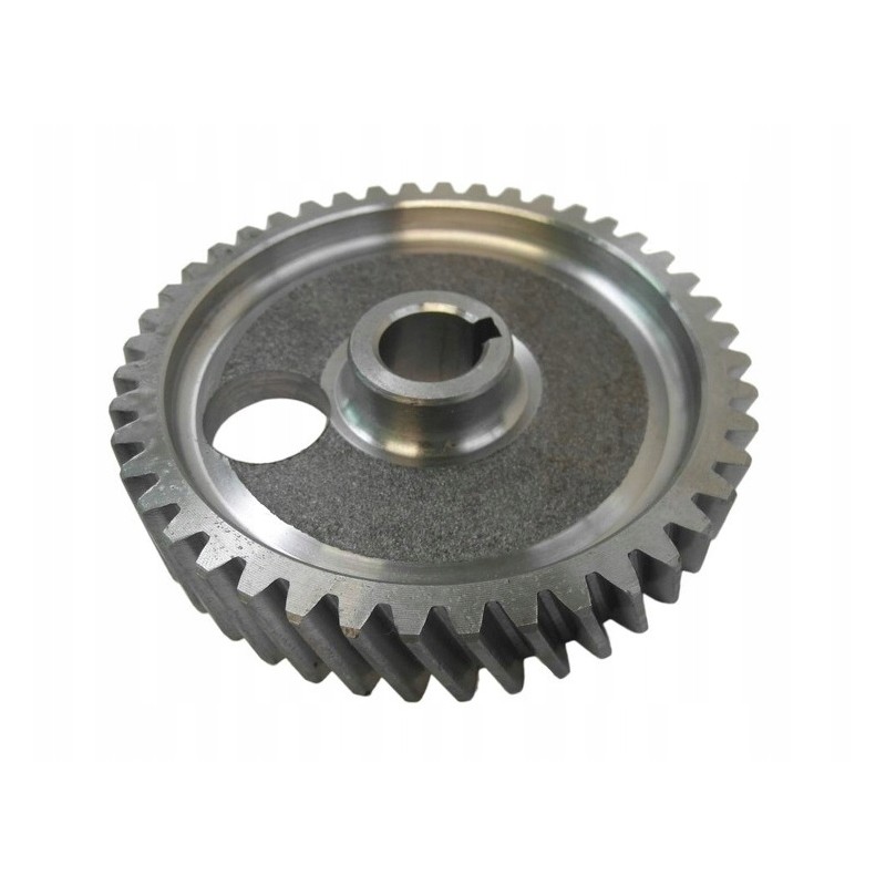Timing gear on the Ursus C 360 Zetor shaft