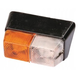 The front right lamp fits Belarus