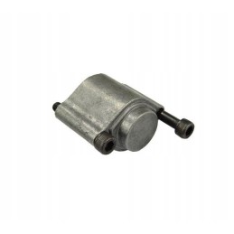 Rear cap with latch for hydraulic distributors