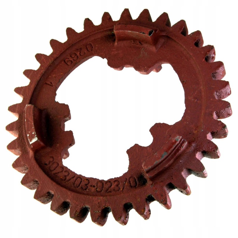 Medium-center gear wheel on seeder Poznań