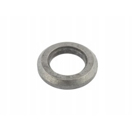 Conical spacer ring for a Czech lawn mower