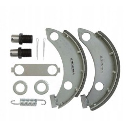 Brake shoes 1 complete wheel ursus c330
