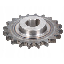 Hardened chain wheel with 20 5 8 fi 25 bison