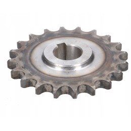 Hardened chain wheel with 20 5 8 fi 25 bison