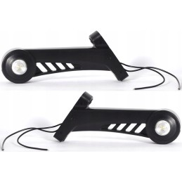 The right corner marker lamp was LED