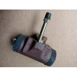 Left brake cylinder zetor67112603 brake stop