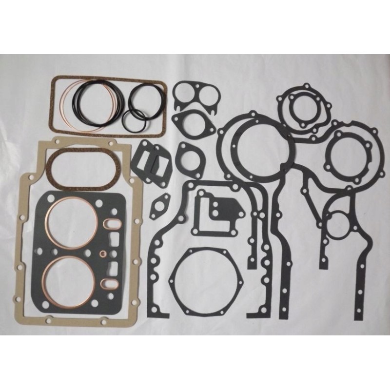Complete set of Ursus C 330 engine gaskets