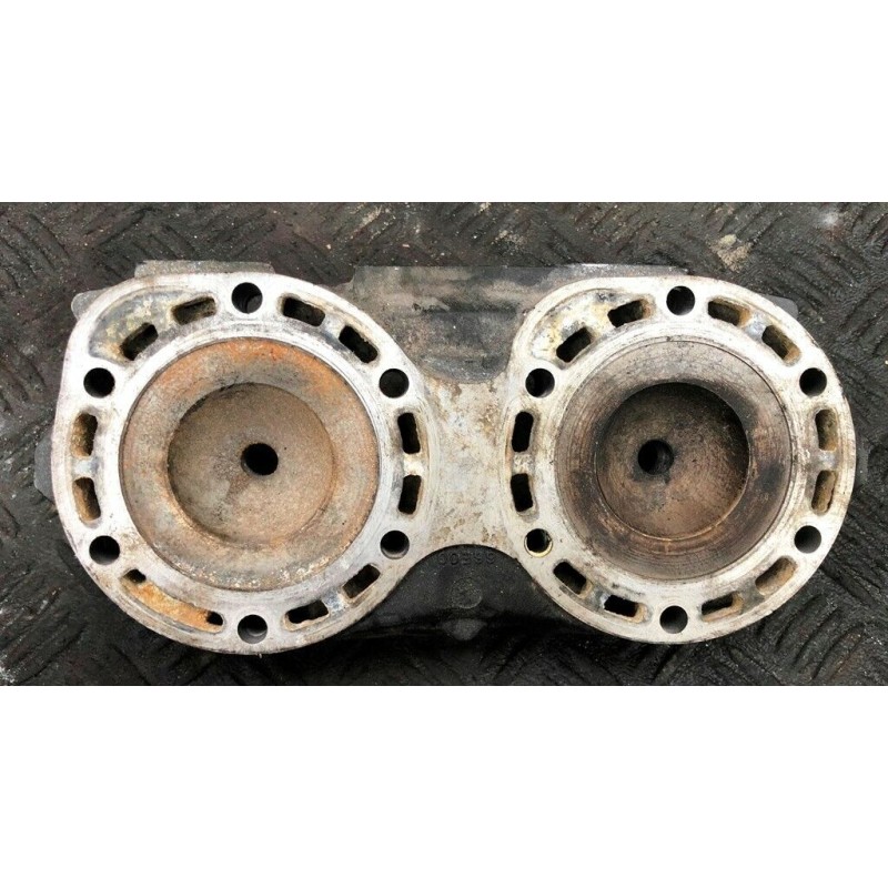 1999 JET SKI YAMAHA GP800 WAVERUNNER CYLINDER HEAD 66E00 /
