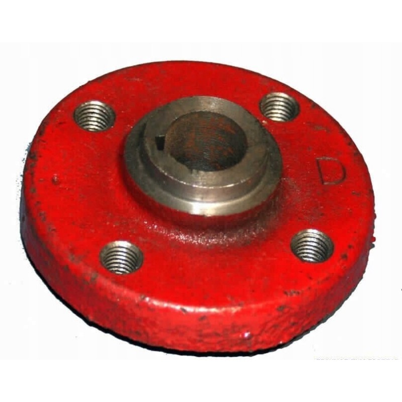 Ursus C 360 water pump hub 50406110