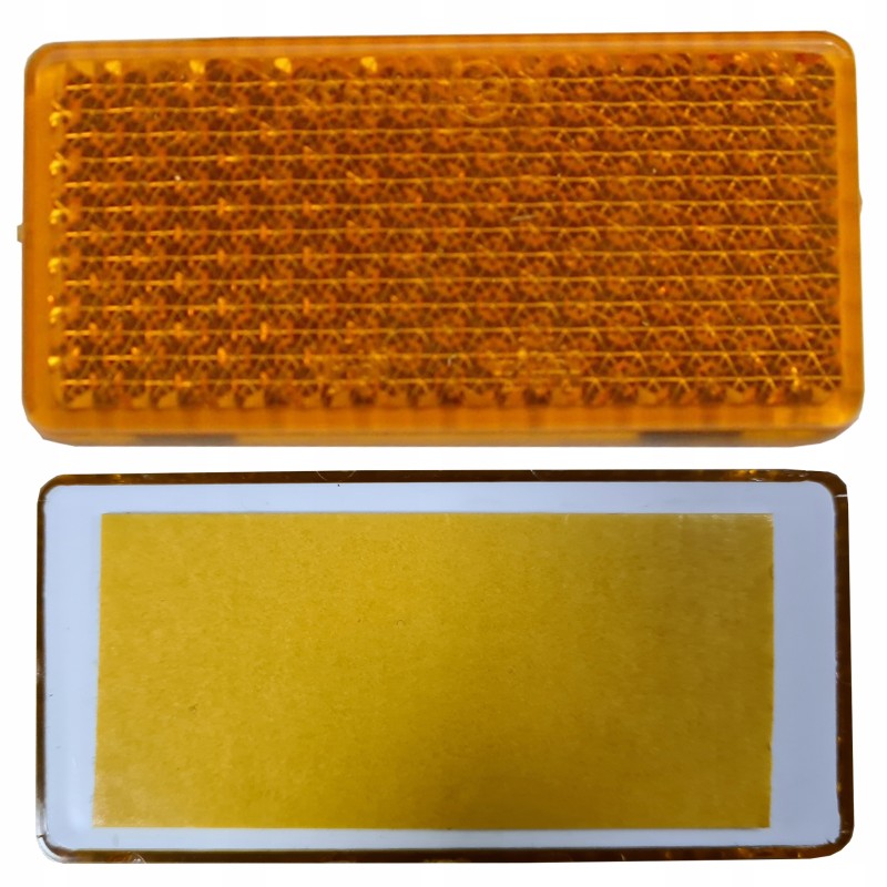Rectangular reflector for an orange trailer