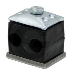 Double clamp for hydraulic pipe oe18