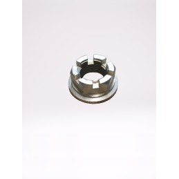 Support screw nut M24x2 Mtz 704605316