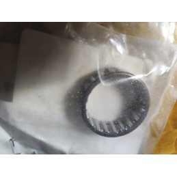 Kubota tc220 15160 needle roller bearing