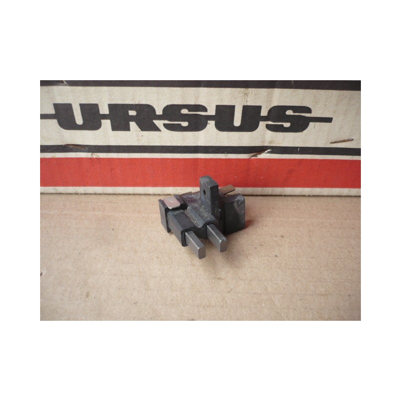 Alternator brush a124 5 caro mf 3 3114610m