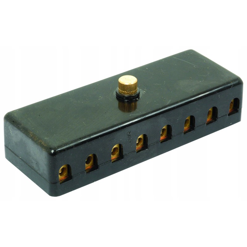 Fuse box 8 wires 5070