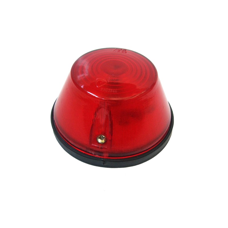 Red low side marker lamp