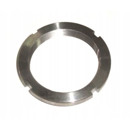 Differential nut c 330