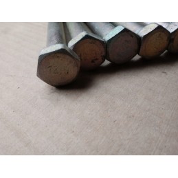 Screw M14x195 class 12 9 hub reduction gear 86161026 pl