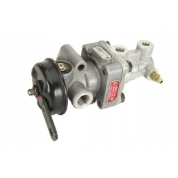 Single-circuit cabbage trailer control valve