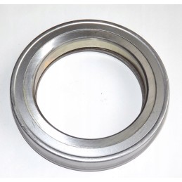 The clutch release bearing is the old type T25 Wladimirec