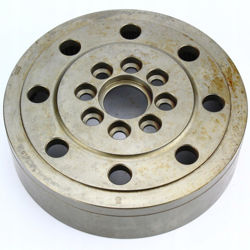 Wheel with internal gearing on the axle APL330 Case 81434