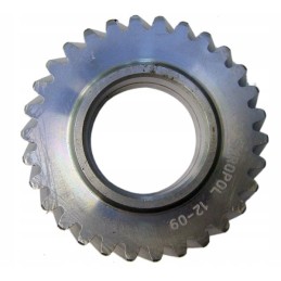 The intermediate lower timing gear c360 zetor has condensation