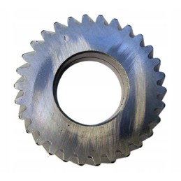 The intermediate lower timing gear c360 zetor has condensation